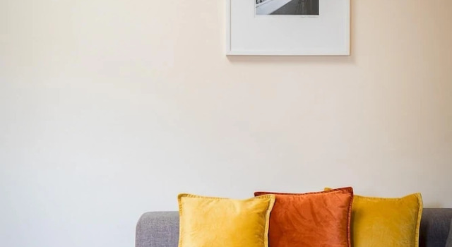 Large 1-bedroom Right Next to Oxford Street, Забронировать Отель Отели Лондона 4 звезды, рядом с Tryon &amp; Swan Gallery, 4*