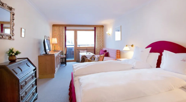 Полулюкс с балконом и с видом на горы Hotel Angela