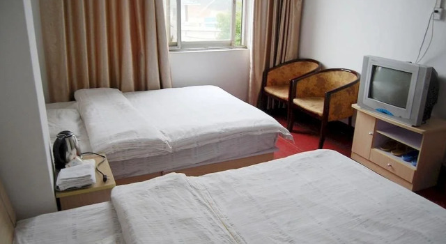 Wuhan Ronghua Business Hotel