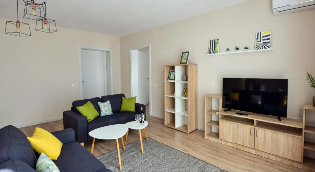 Апартаменты Mandarin Premium Apartments