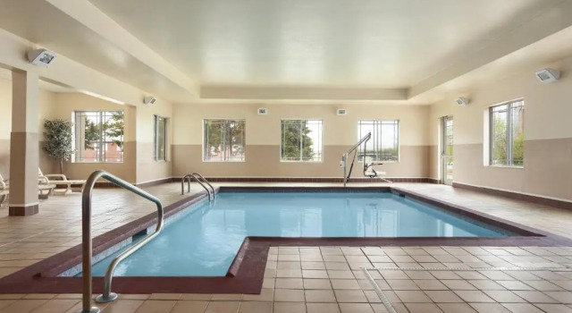 Номер Standard Country Inn & Suites by Radisson, Columbia, MO