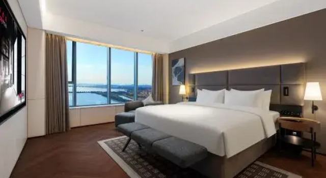 Люкс Executive IntercityHotel Sino-Euro Qingdao Seaview
