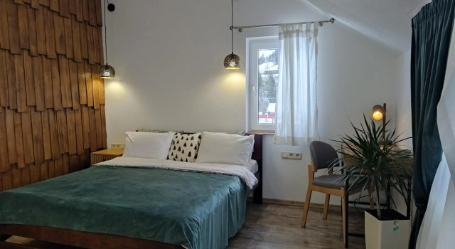 GONTA studio FOR TOW, Prenota Hotel Volosyanka 