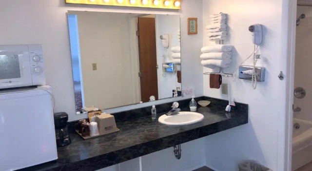 Номер Economy Budget Host Inn