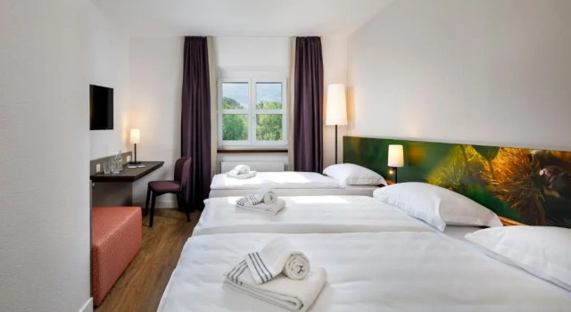 Трёхместный номер Hotel Bellinzona Sud Swiss Quality