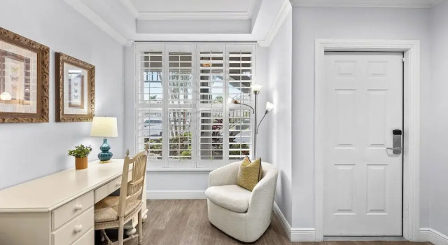 Bologna - Luxury 2-BR Condo with Lake & Golf Views at Green Links, Lely Resort. Access to Pool, Hot Tub, Tennis Courts, and Golf Courses. Near Naples Beaches & Downtown, Reserva ahora Hotel Lely Florida