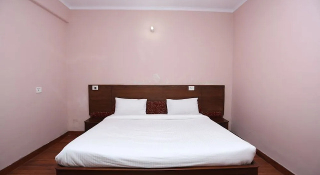 OYO 11047 Home Spacious 3BHK Bhumiyadhar