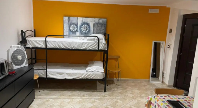 Студия Economy San Nicola central apartment