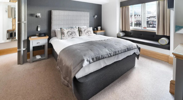 Ennios Boutique Hotel Rooms