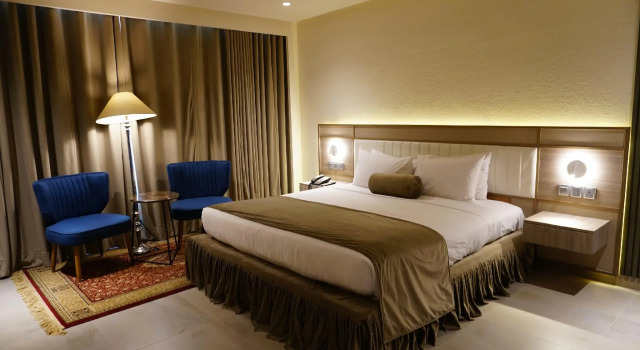 Номер Standard Regent Plaza Hotel & Convention Centre