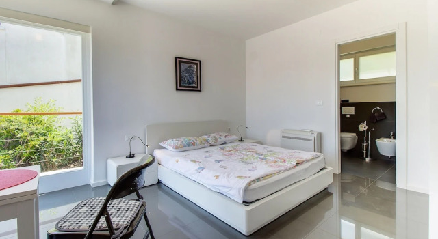 Apartment Elias 1, Забронировать Апартаменты/квартира Апартаменты Мали-Лошиня, рядом с Пляж Чикат Дог, Апартаменты/квартира