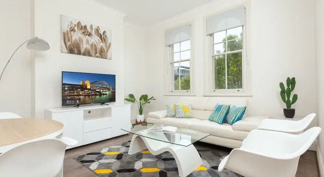 Апартаменты с балконом Stunning Sydney Home 10