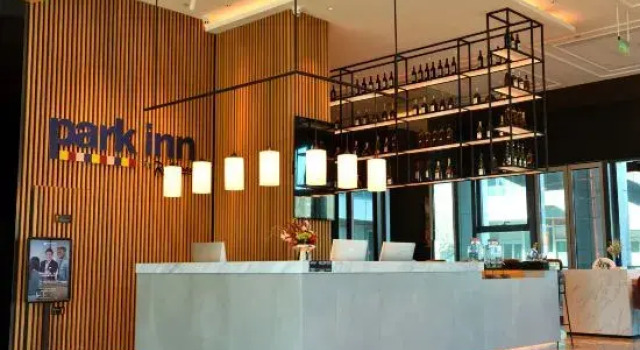 Park Inn By Radisson, Book Hotel Hoteller i Beijing Province med parkering, Parkering