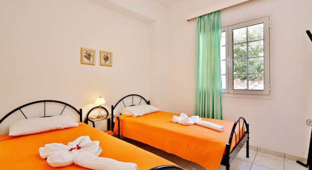 Isadora Apartments