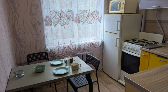 Leningradsky bridge on Ostrovsky street 21A, Boek Appartement Tsjeljabinsk Chelyabinsk
