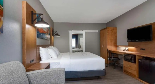 Номер Standard La Quinta by Wyndham Ft. Myers - Sanibel Gateway