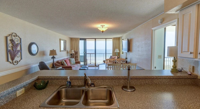 Sea Winds 206 3 Br Condo by RedAwning