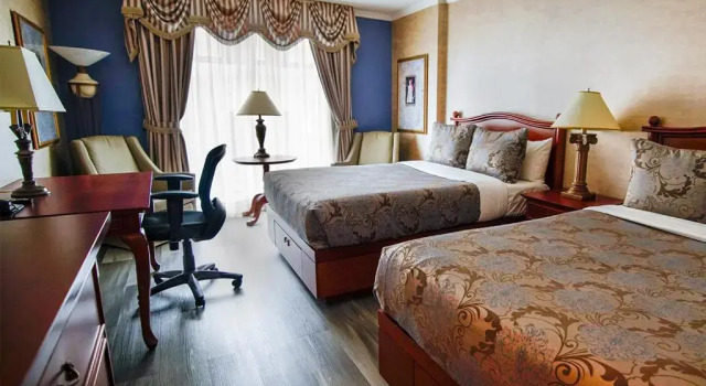 Четырёхместный номер Classic Hôtel Palace Royal Centre-Ville Québec par JARO