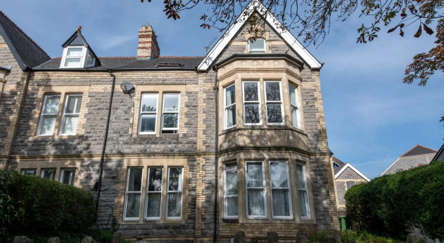 13 Victoria Road Apartment, Забронировать Апартаменты/квартира Пенарт Vale of Glamorgan