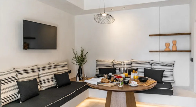 Четырёхместный номер Standard Amer Suites