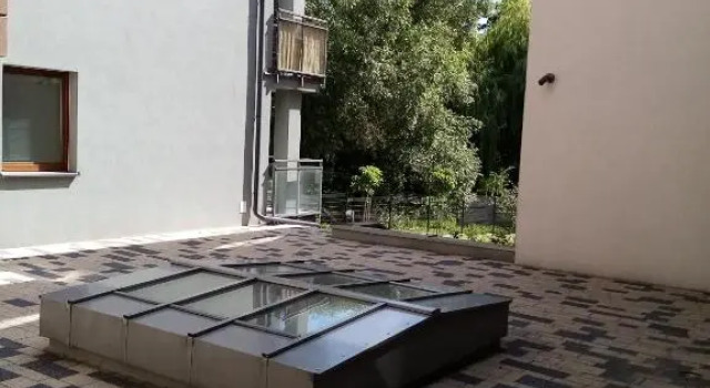 Apartament Miętowy z 2 sypialniami i miejscem parkingowym, Забронировать Апартаменты/квартира Отели Кельце с парковкой, Парковка