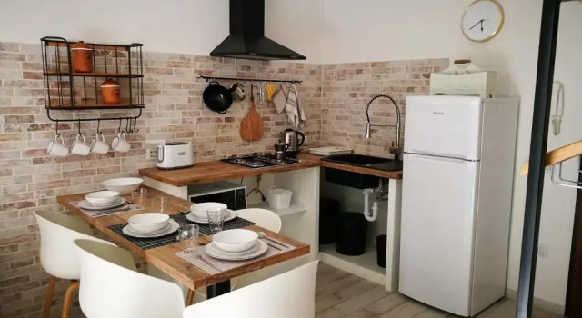 Апартаменты c 1 комнатой Amelia Apts  Rooms