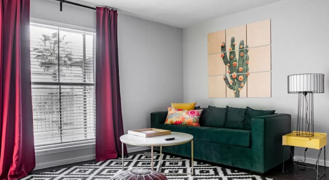 WanderJaunt Cozy Apts in East Austin, Book Apartment Austin Greater Austin, near Hancock Shopping Center