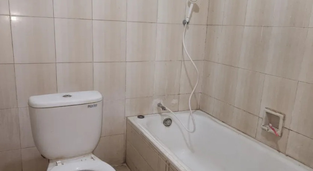 Standardowy pokój OYO Life 93979 Gubeng Homestay Syariah