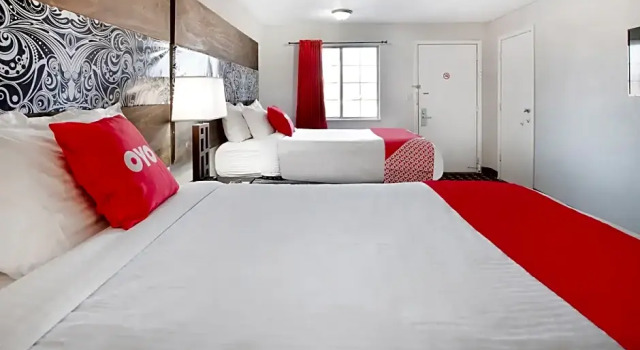 Полулюкс Hotel Eastin Riverwalk