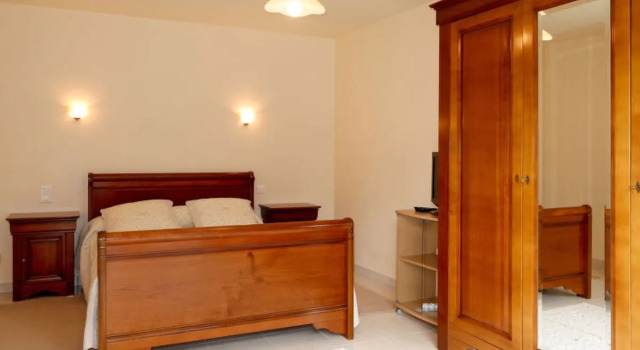 Entre Terre et Mer (PML102), Varaa Hotelli Hotellit Côtes-d'Armor pysäköinnillä, Pysäköinti