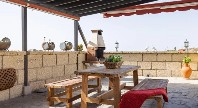 Вилла Villa Rural La Zarza by Sunkeyrents