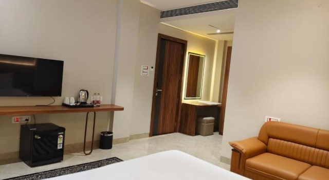 The Crown Town Bidar, Boek Hotel Hotels in Bidar met ontbijt, Ontbijt