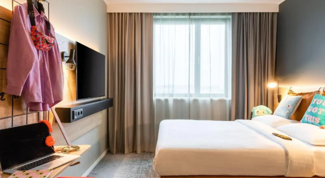 Двухместный номер Moxy Sleeper Moxy Berlin Airport