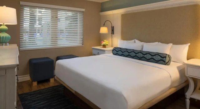 Люкс Edgewater Beach Hotel