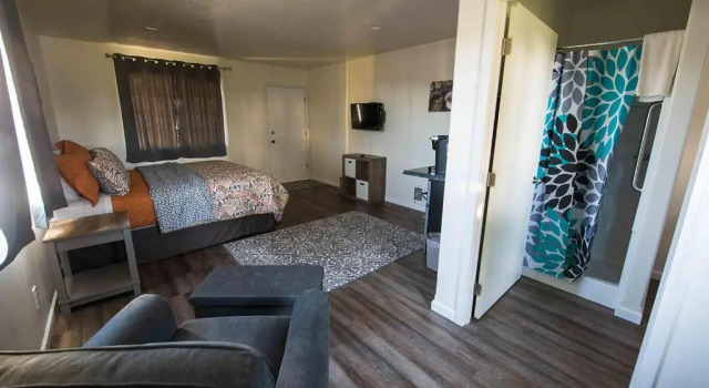 Номер Deluxe Pacific City Inn