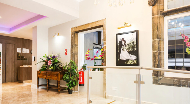 Tong Park Hotel, Забронировать Отель Брэдфорд Западный Йоркшир