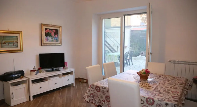 Alloggio turistico Giuly, Prenota Hotel Hotel a Lazio con parcheggio, Parcheggio