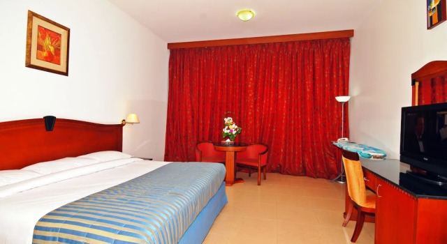 Апартаменты Ramee Garden Hotel Apartments