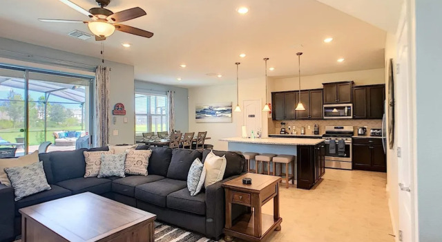 Коттедж Luxury Anchor Cove Villa