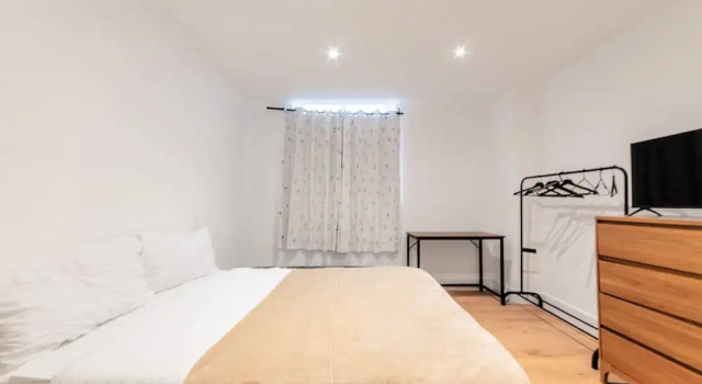 Central - Stay 2 - Near Transport - Wifi - Parking, Book Lejlighed Lejligheder i Maidstone, Lejlighed