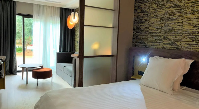 Номер Executive Oceania Paris Porte De Versailles