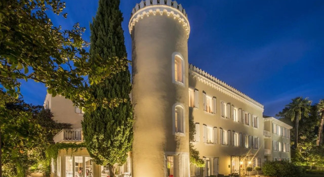Hotel Chateau De La Tour