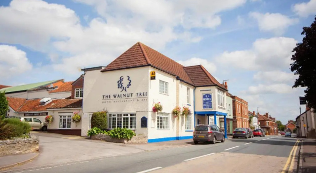 Двухместный номер Standard The Walnut Tree Hotel