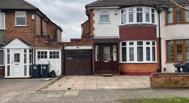 Коттедж 3-bed House - Sleeps 5 With Free Parking