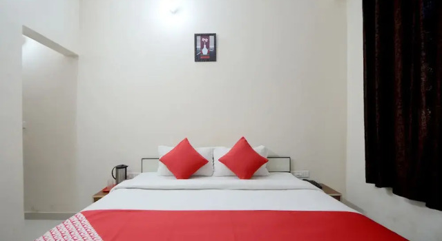 OYO 19970 Hotel Pink View