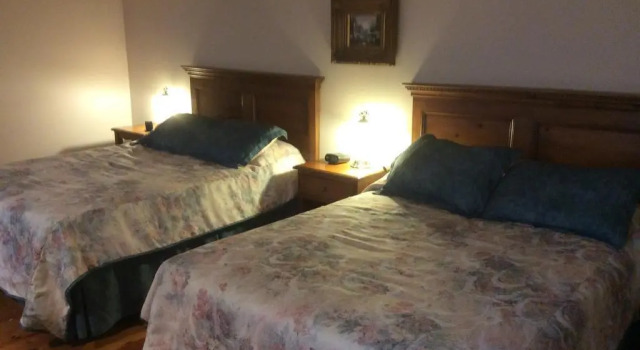 Hostellerie du Suroît, Book Hotel Beauharnois Suroit
