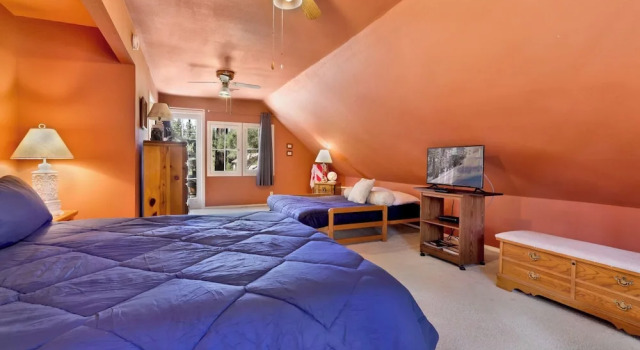 Коттедж Jus’ Restin Village Retreat | Steps to Big Bear Village, Dining & Shops
