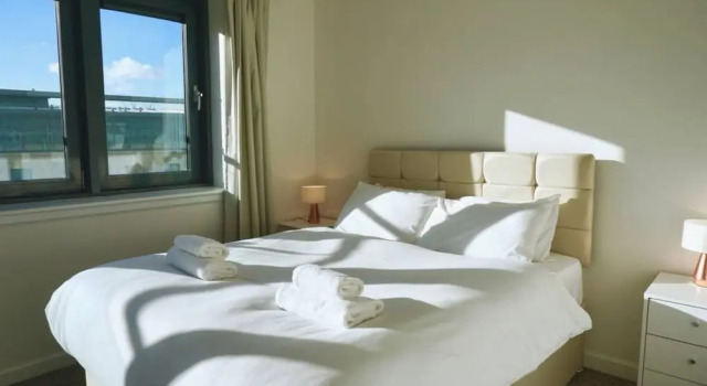 1 Bedroom Penthouse Apartment Near Murrayfield Sleeps 4, Prenota Appartamento Murrayfield 