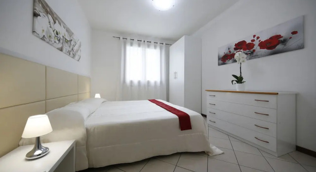 Rosalinde House