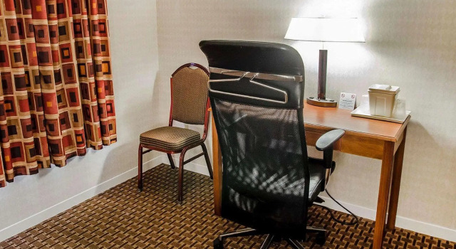 Двухместный номер Standard Spark By Hilton Toronto Markham